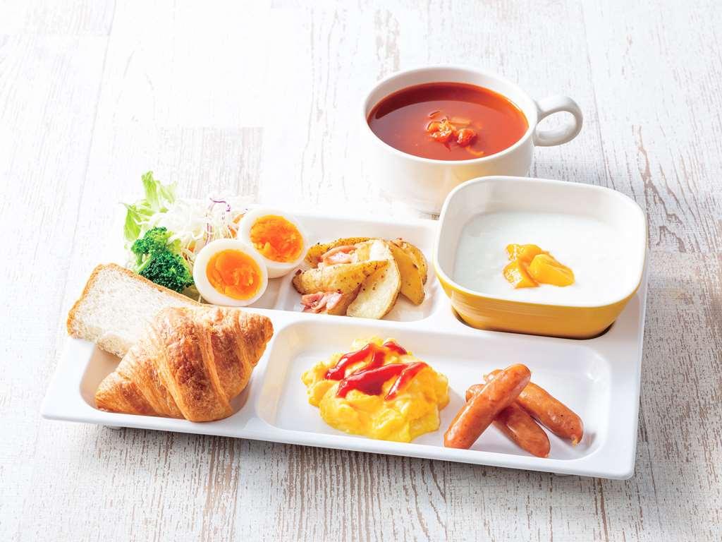 Comfort Hotel Kochi Restaurant billede